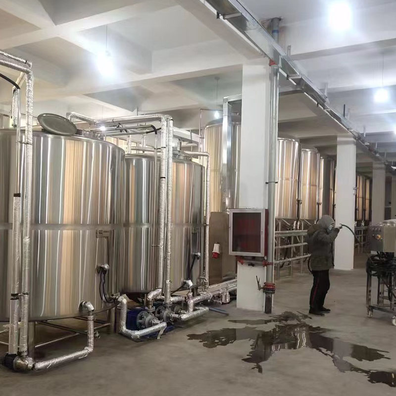 白山精酿啤酒设备